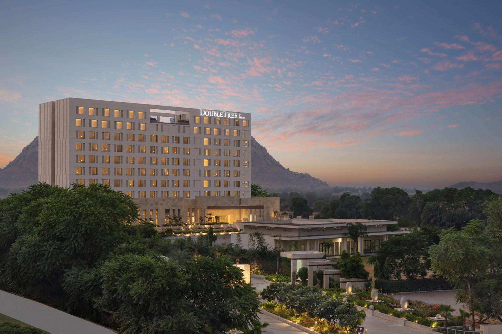 Doubletree By Hilton Jaipur Amer Luaran gambar